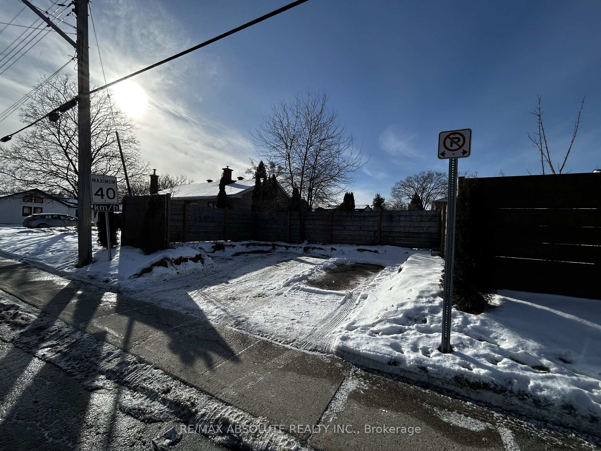 Photo 20 of 68 Daniel Street S, Arnprior — HOMEH