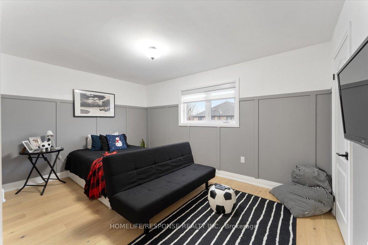 Photo 26 of 35 Chester Crescent, Halton Hills, Georgetown — HOMEH