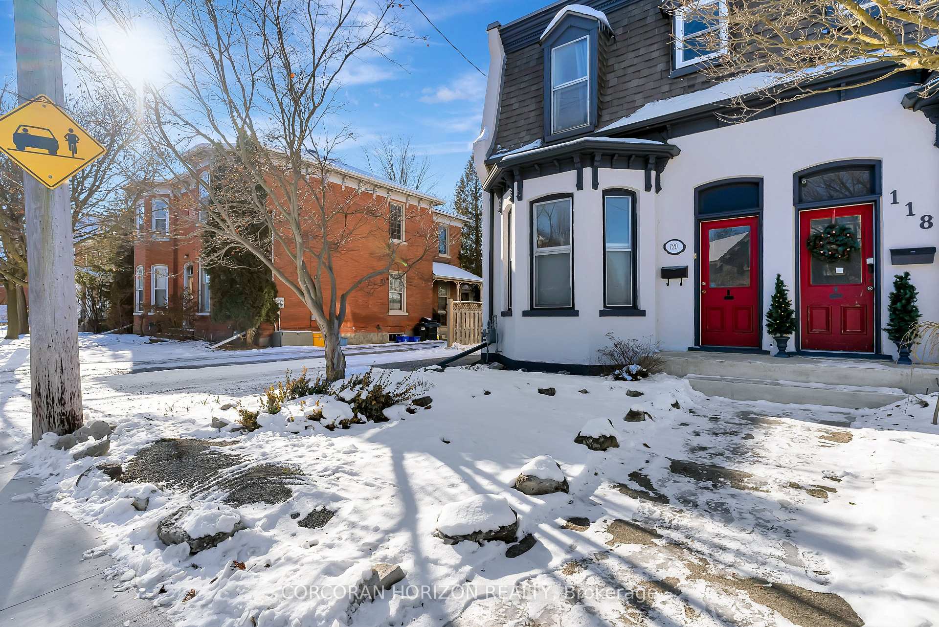 Photo 4 of 120 Grand Avenue S, Cambridge — HOMEH