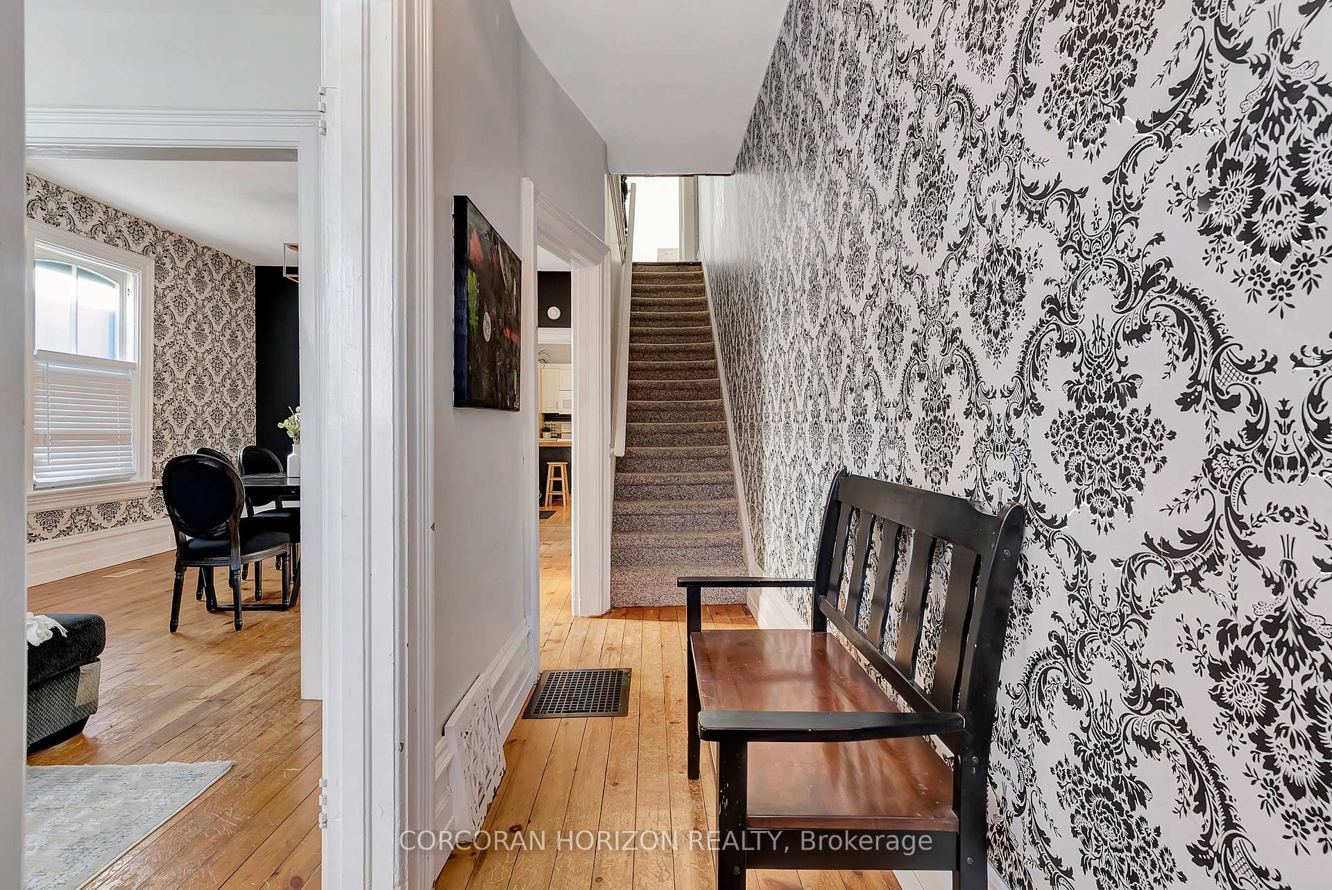 Photo 6 of 120 Grand Avenue S, Cambridge — HOMEH