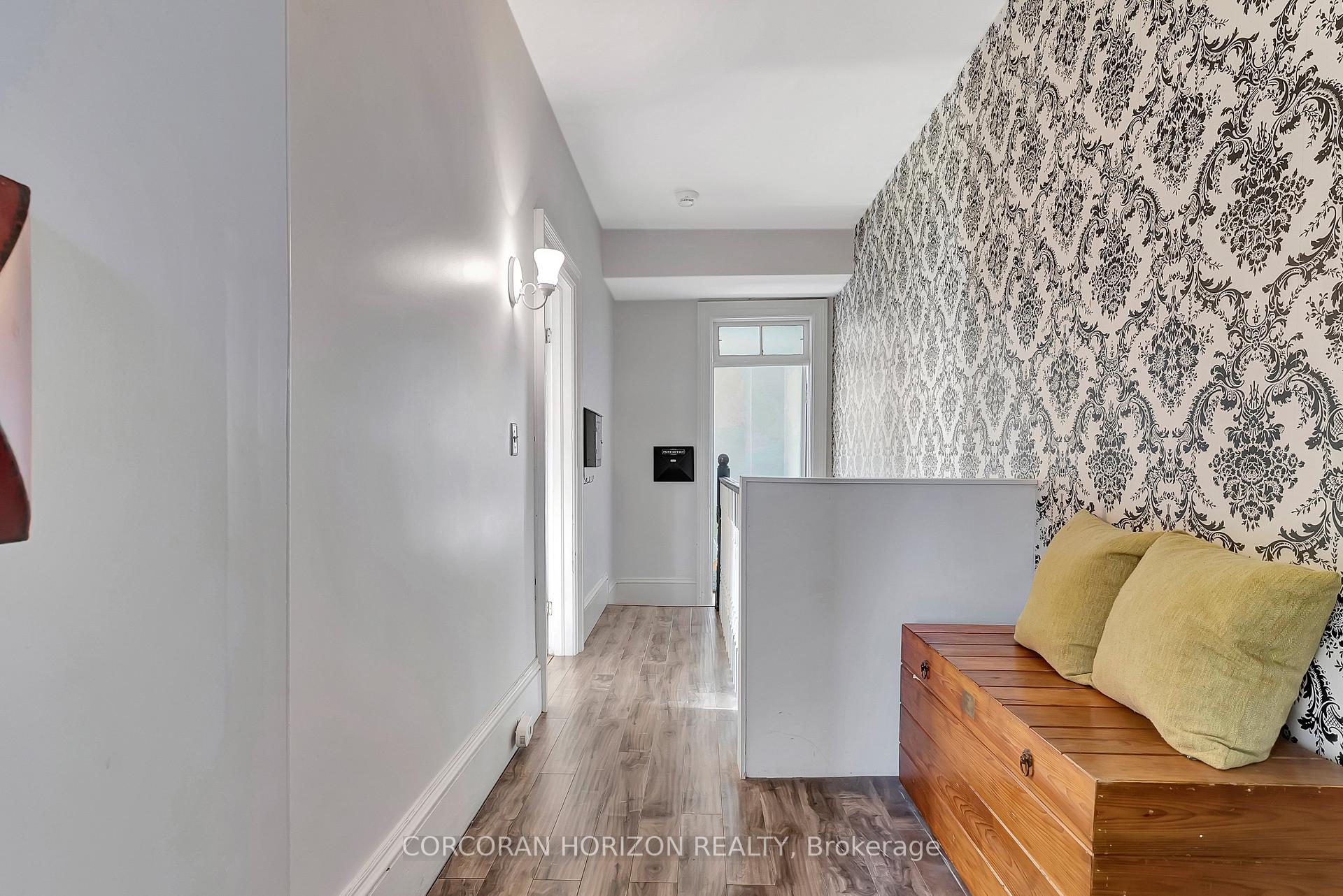 Photo 23 of 120 Grand Avenue S, Cambridge — HOMEH
