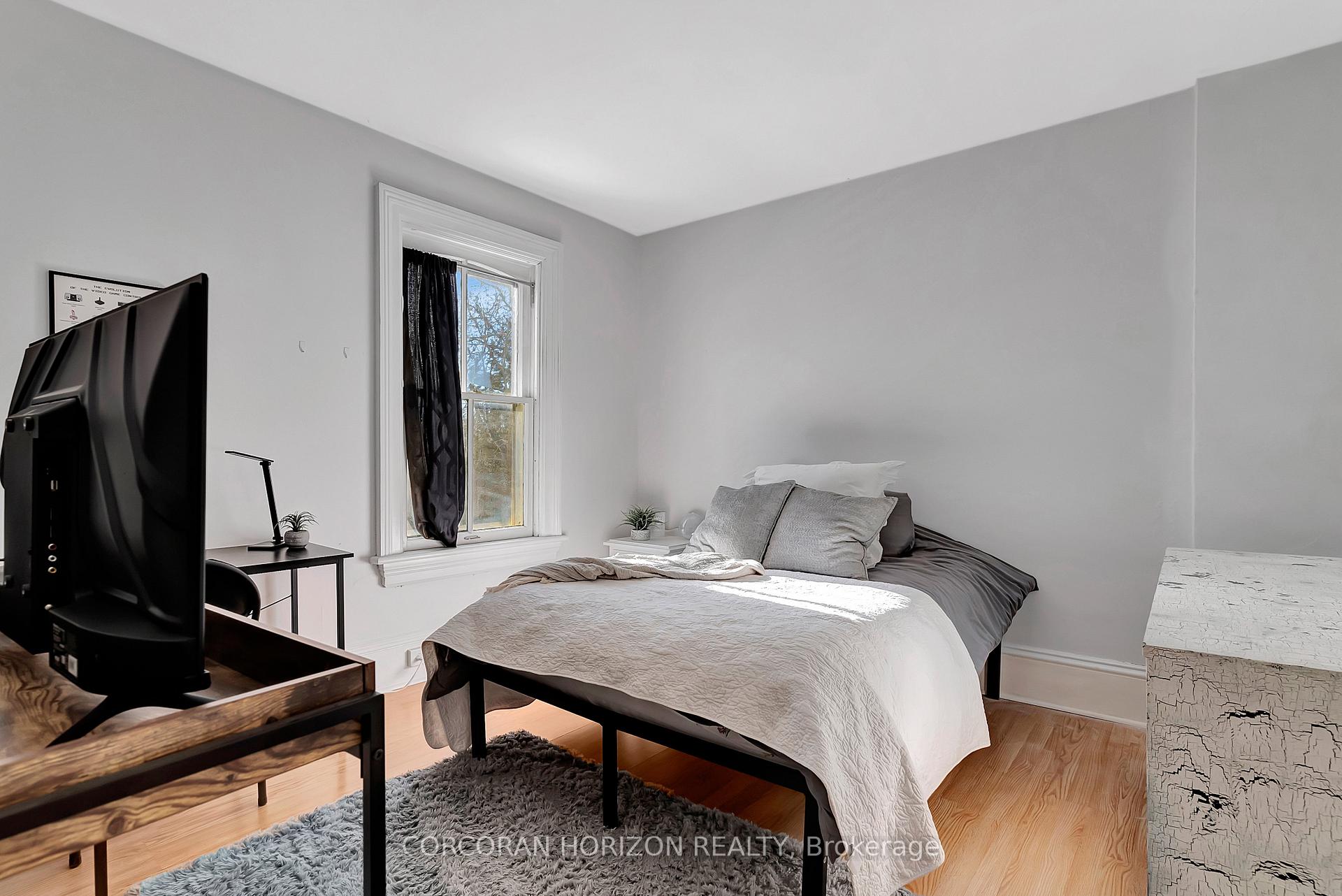 Photo 29 of 120 Grand Avenue S, Cambridge — HOMEH