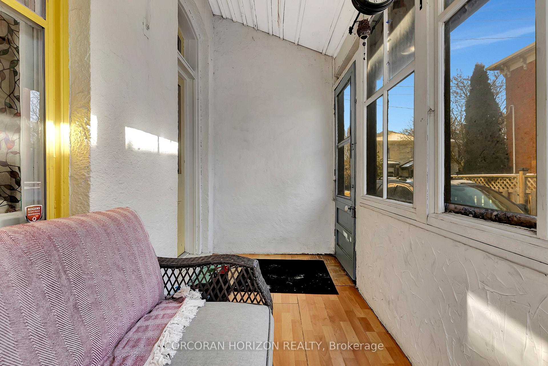 Photo 31 of 120 Grand Avenue S, Cambridge — HOMEH