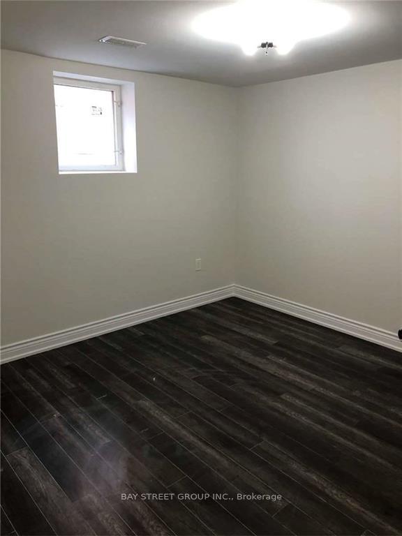 Photo 5 of Unit Lower, 110 Turquoise Crescent, Brampton, Brampton East — HOMEH