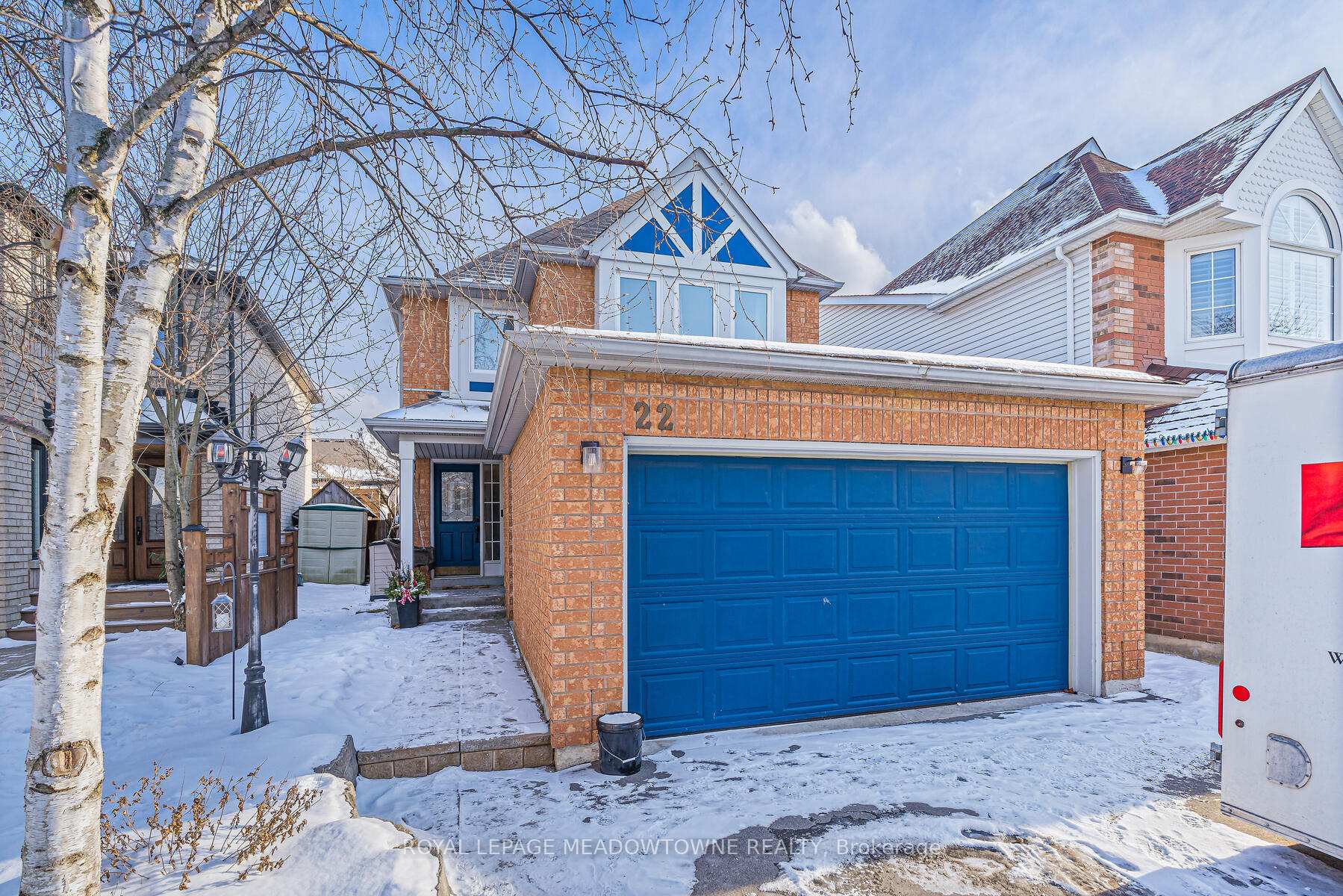 Photo 1 of 22 Stone Street, Halton Hills, Georgetown — HOMEH