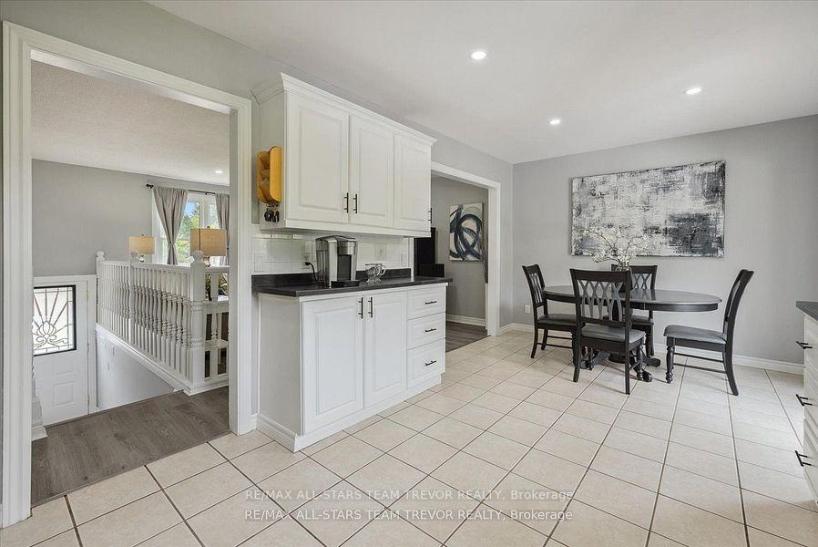 Photo 13 of 238 Pine Beach Drive, Georgina, Keswick South — HOMEH