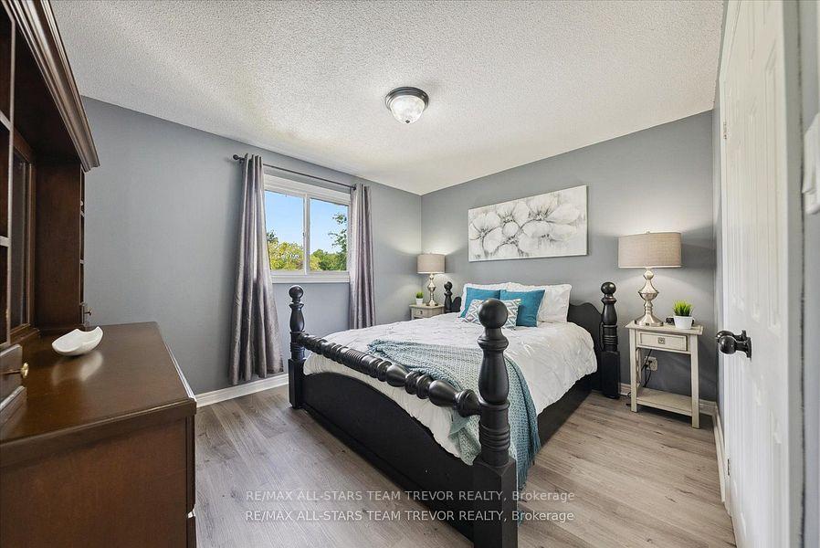 Photo 16 of 238 Pine Beach Drive, Georgina, Keswick South — HOMEH