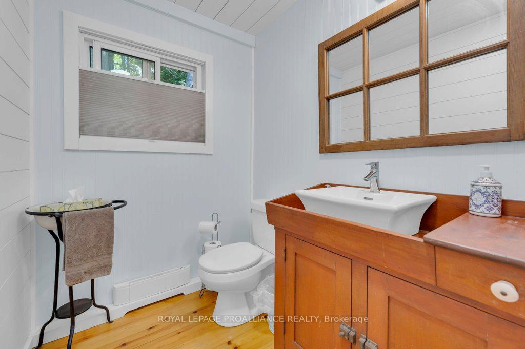 Photo 18 of 1092 1096 Ridge Lane, Frontenac, Frontenac North — HOMEH