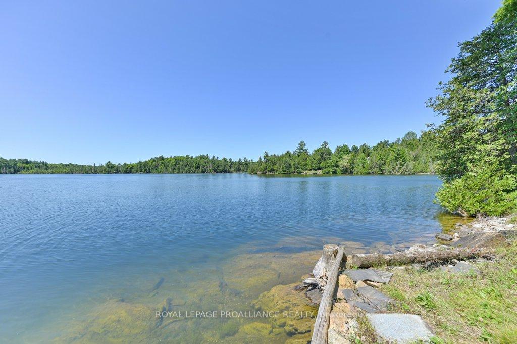 Photo 33 of 1092 1096 Ridge Lane, Frontenac, Frontenac North — HOMEH