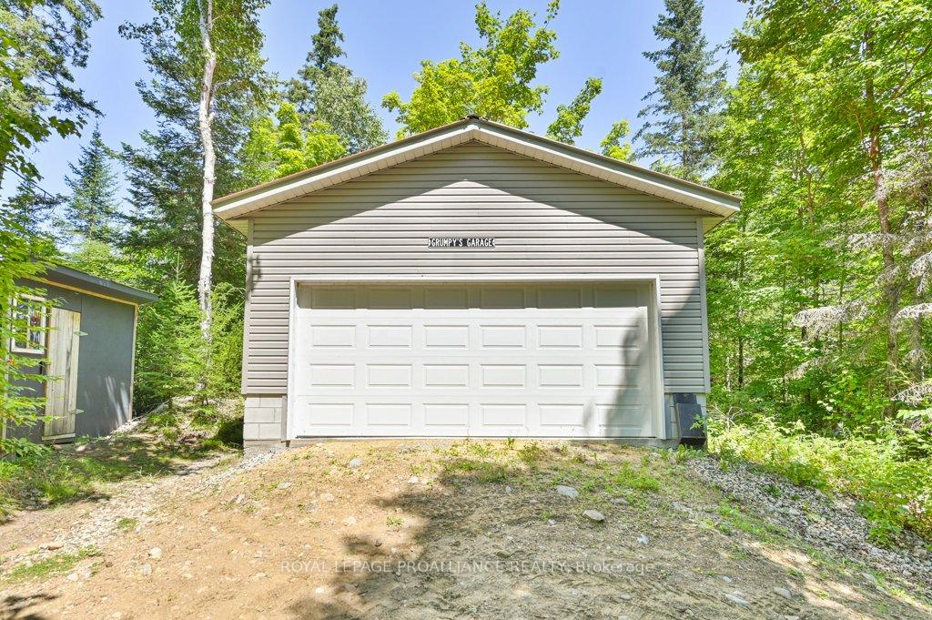 Photo 38 of 1092 1096 Ridge Lane, Frontenac, Frontenac North — HOMEH