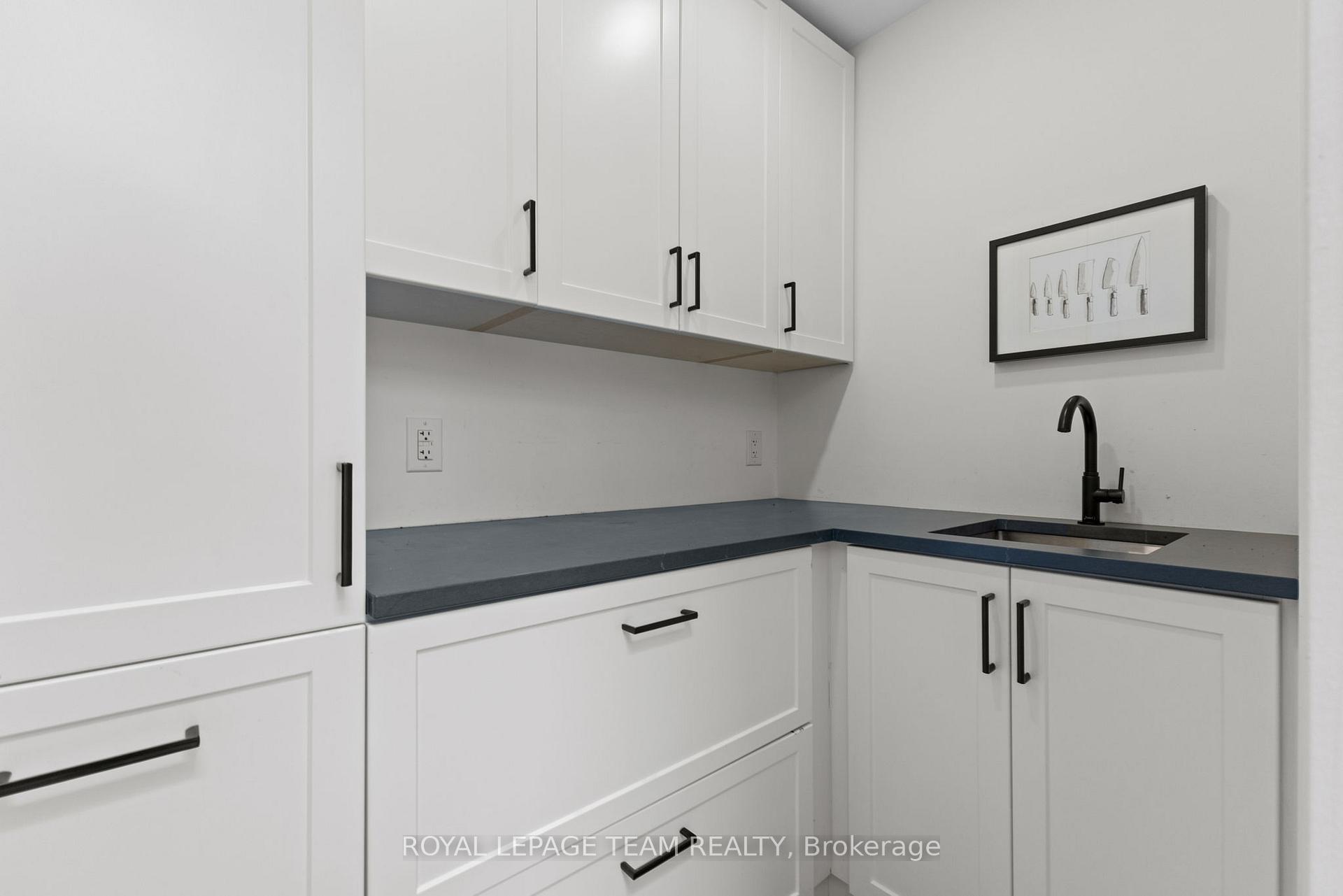 Photo 13 of 509 Windermere Avenue, Ottawa, McKellar/Highland — HOMEH