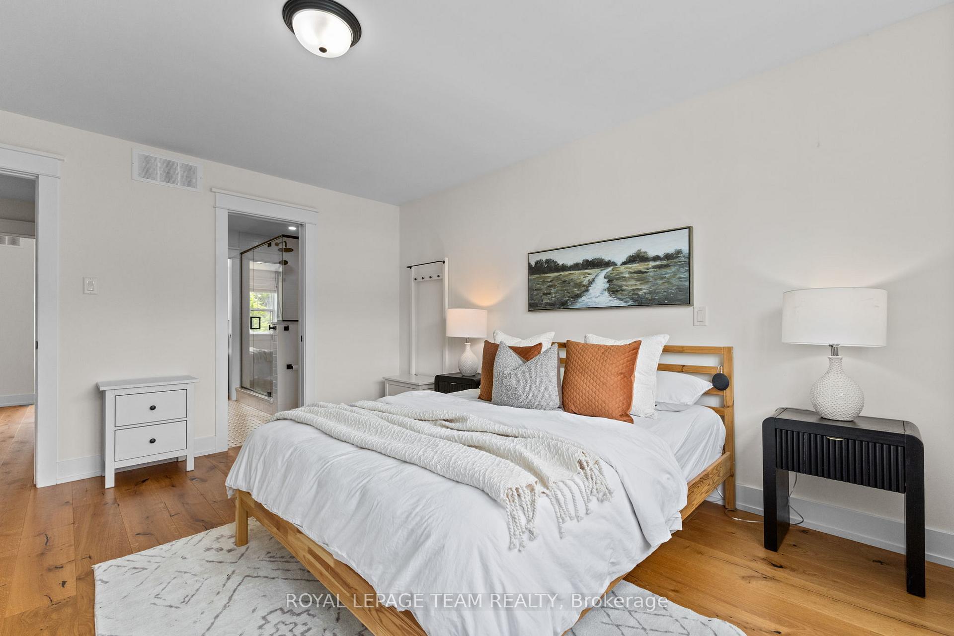 Photo 18 of 509 Windermere Avenue, Ottawa, McKellar/Highland — HOMEH
