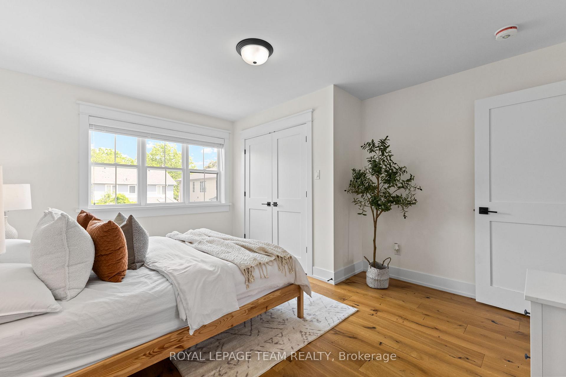 Photo 20 of 509 Windermere Avenue, Ottawa, McKellar/Highland — HOMEH