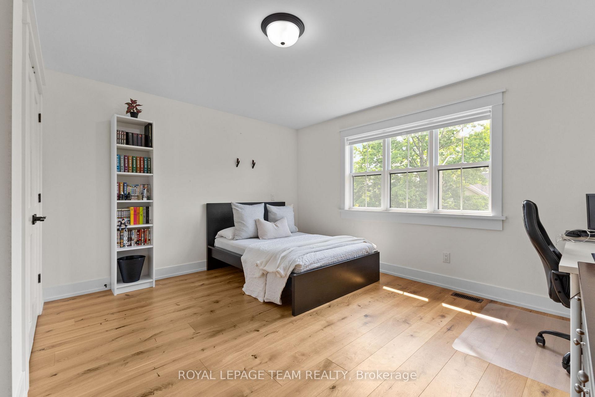 Photo 26 of 509 Windermere Avenue, Ottawa, McKellar/Highland — HOMEH