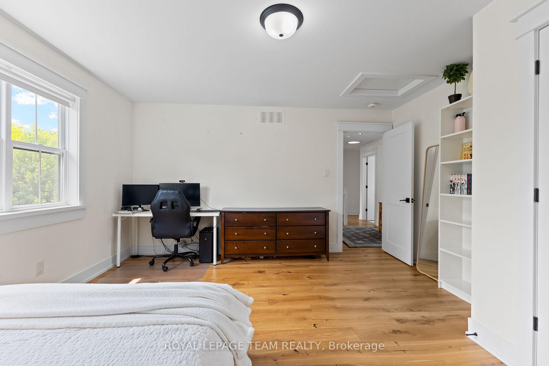 Photo 29 of 509 Windermere Avenue, Ottawa, McKellar/Highland — HOMEH