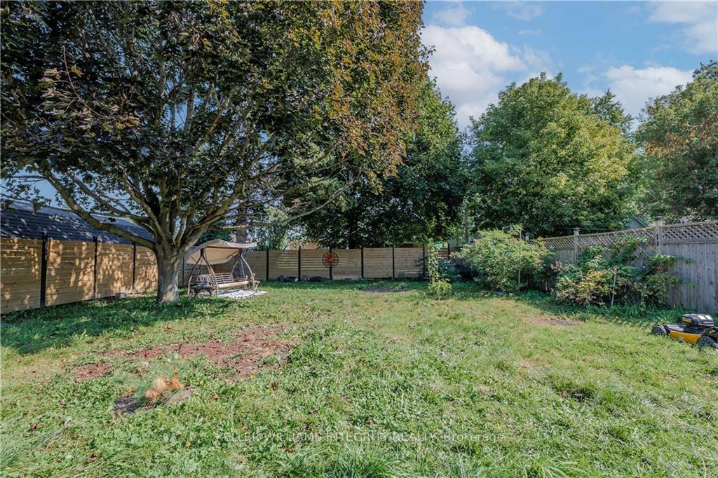 Photo 21 of 227 Gardner Avenue, Cornwall — HOMEH