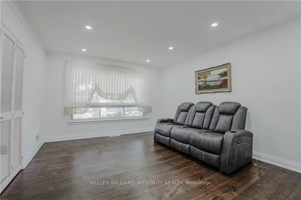Photo 23 of 227 Gardner Avenue, Cornwall — HOMEH