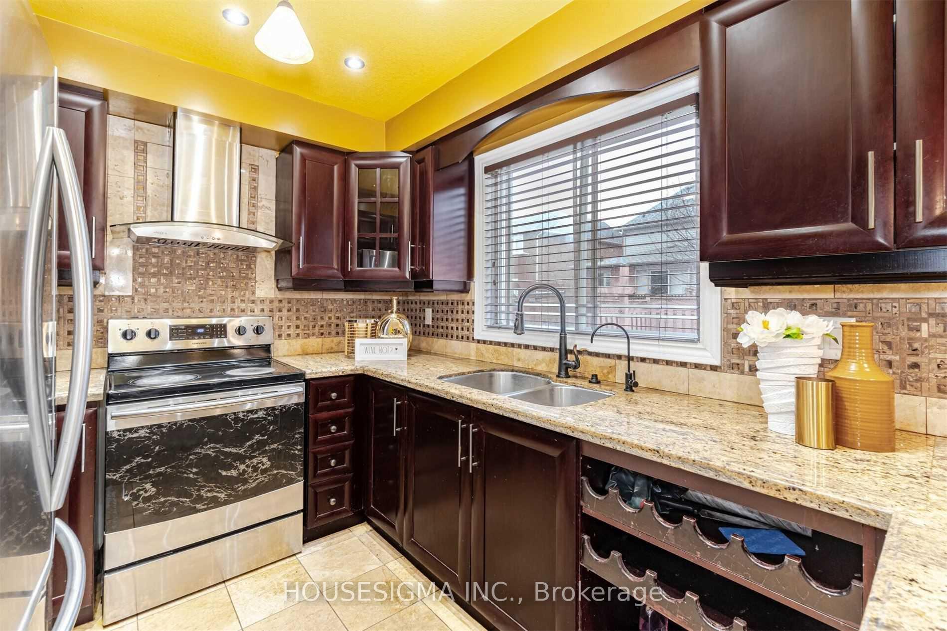 Photo 9 of UPPER - 10 Palmolive Street, Brampton, Sandringham-Wellington — HOMEH