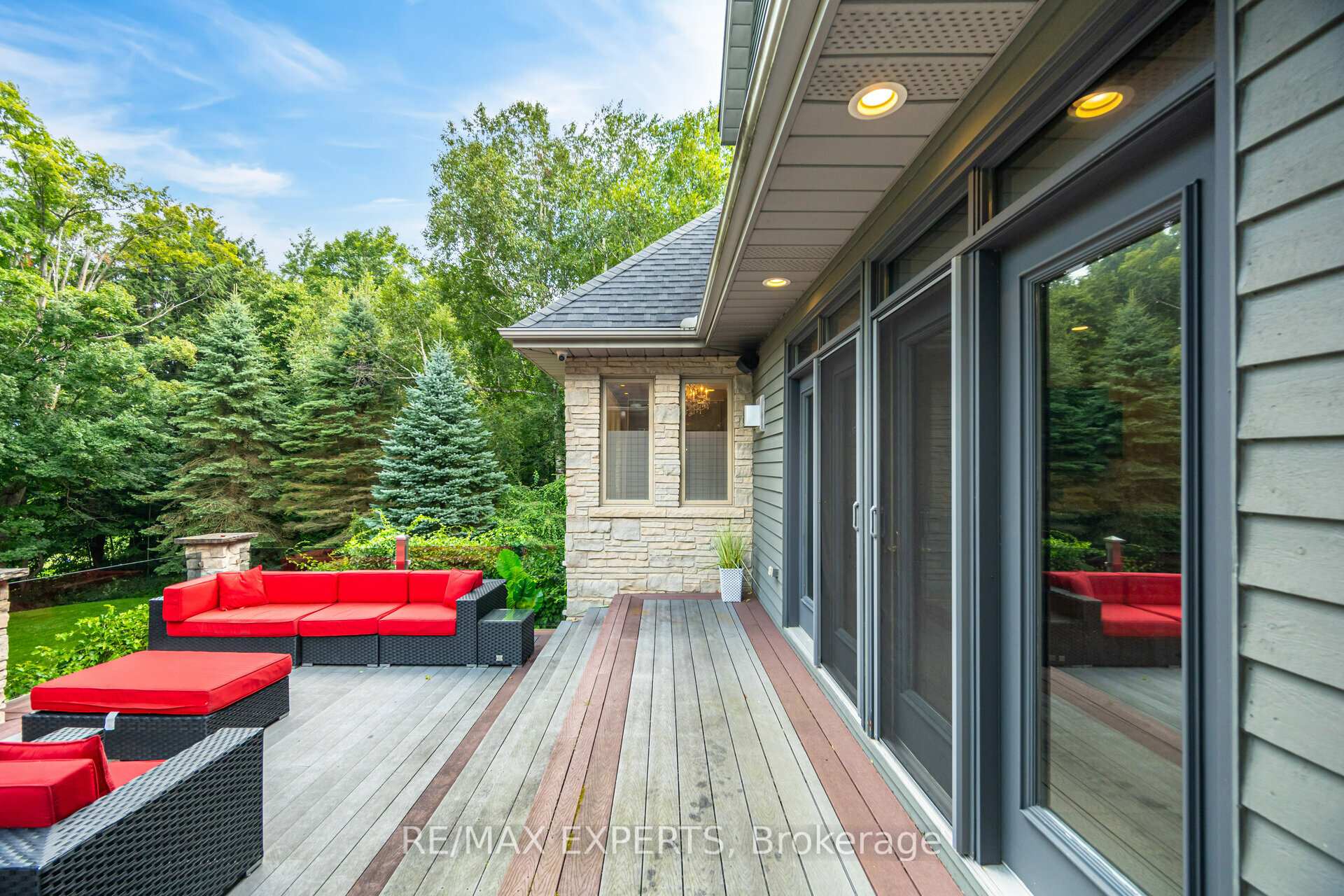 Photo 47 of 15 Turtle Lake Drive, Halton Hills, Rural Halton Hills — HOMEH