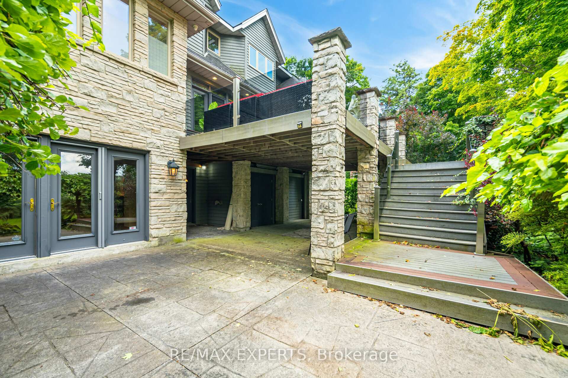 Photo 48 of 15 Turtle Lake Drive, Halton Hills, Rural Halton Hills — HOMEH