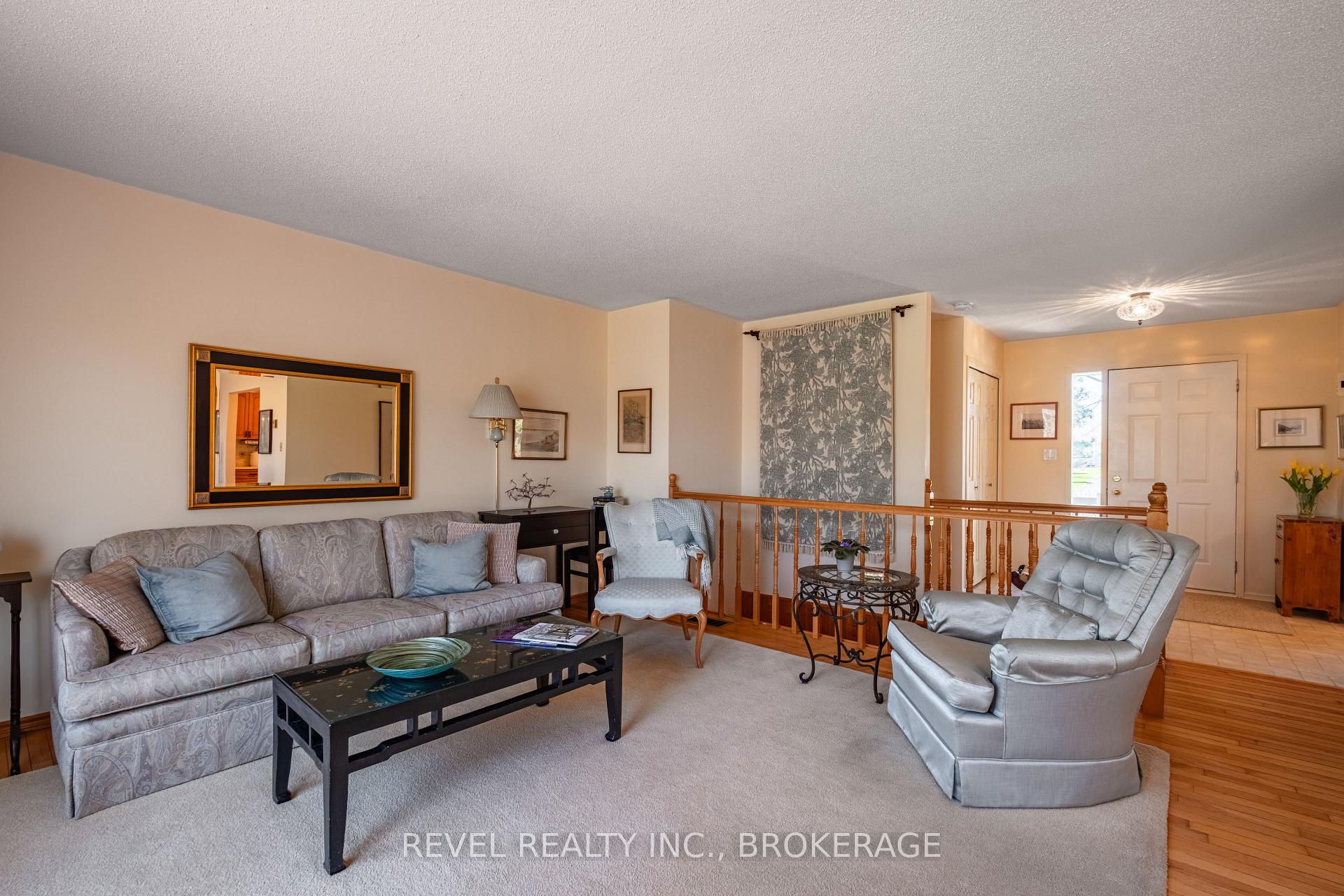 Photo 15 of 3744 Copper Kettle Drive, Frontenac, Frontenac South — HOMEH