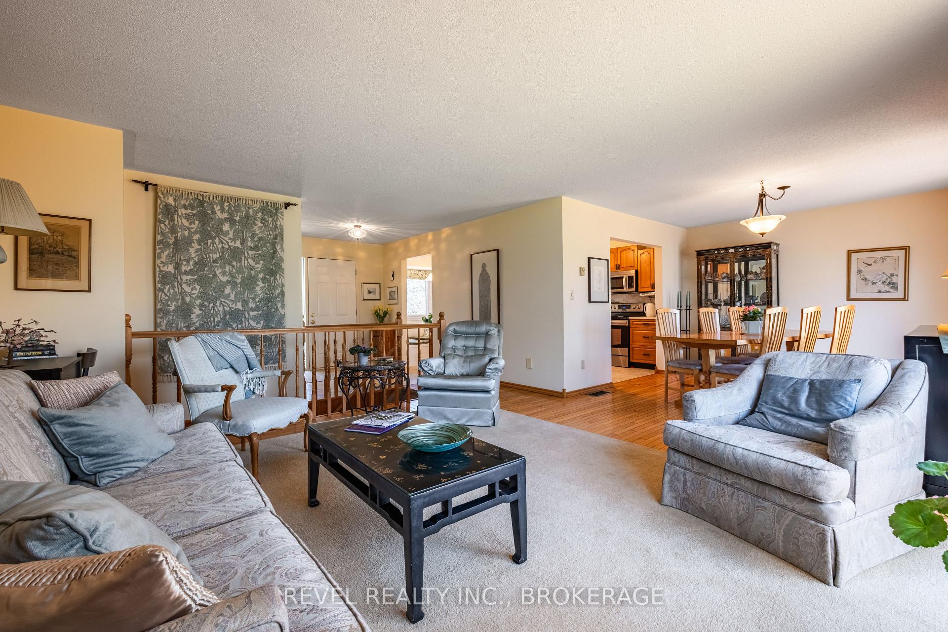 Photo 16 of 3744 Copper Kettle Drive, Frontenac, Frontenac South — HOMEH