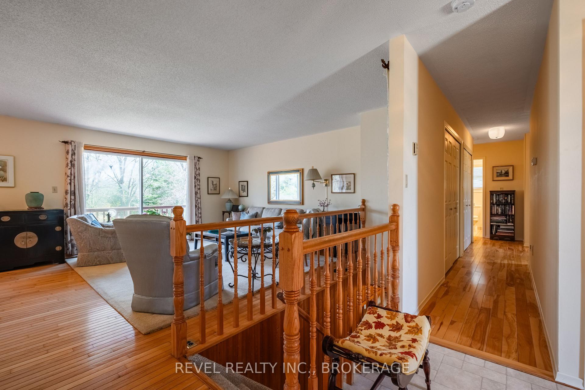 Photo 17 of 3744 Copper Kettle Drive, Frontenac, Frontenac South — HOMEH