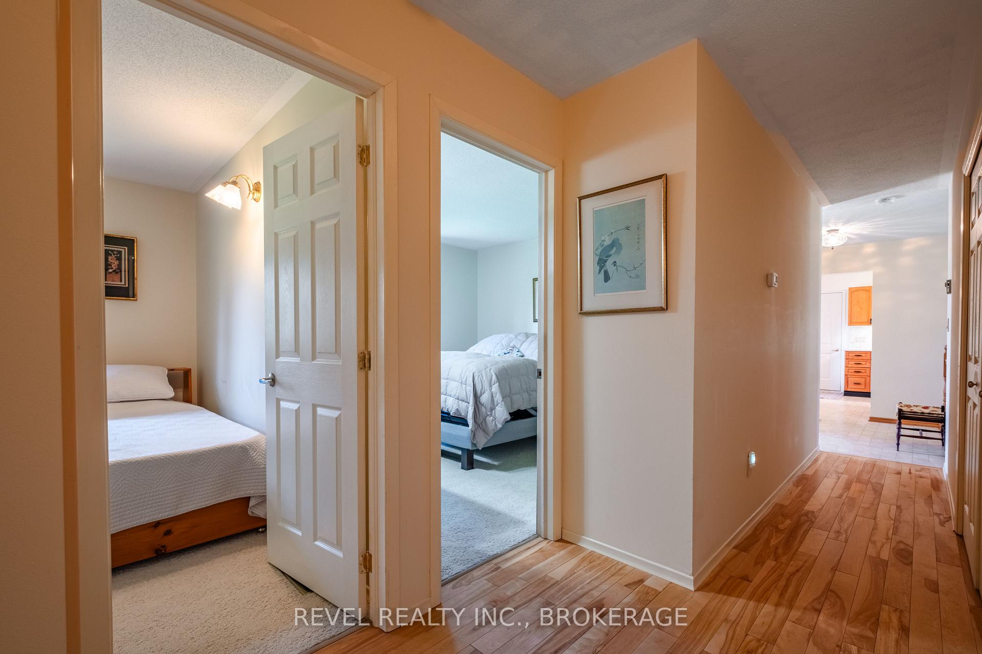 Photo 18 of 3744 Copper Kettle Drive, Frontenac, Frontenac South — HOMEH