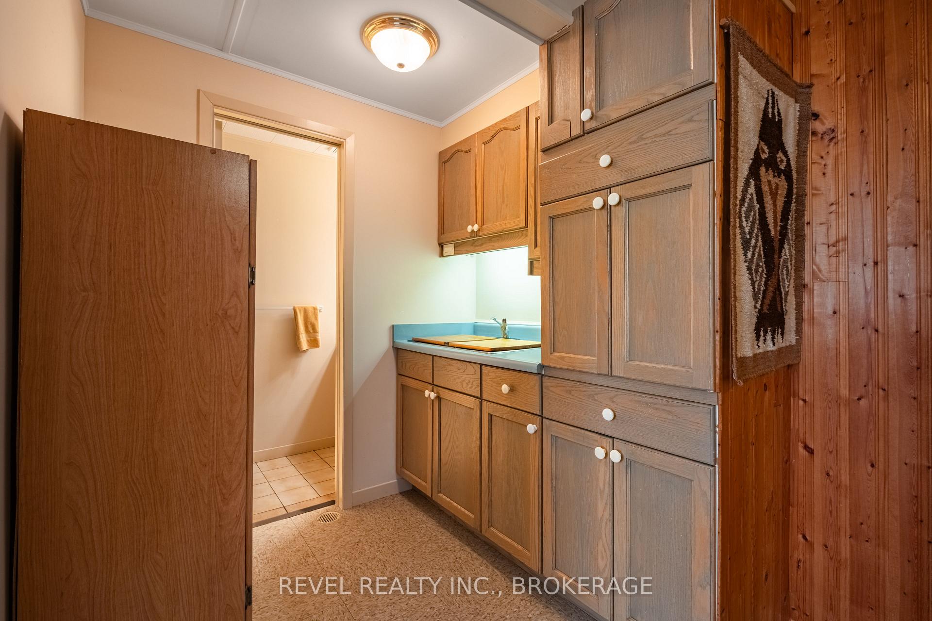 Photo 29 of 3744 Copper Kettle Drive, Frontenac, Frontenac South — HOMEH