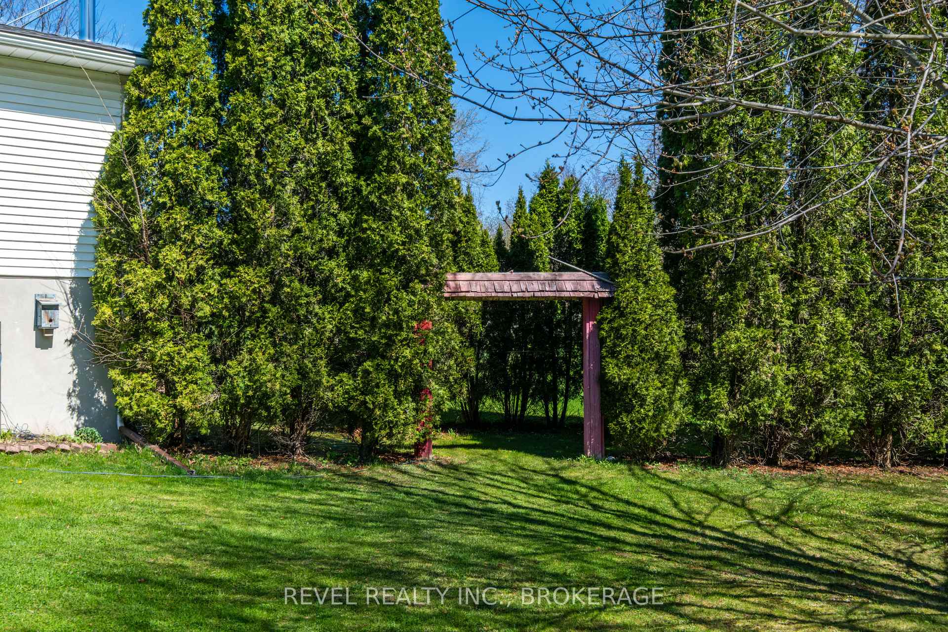 Photo 42 of 3744 Copper Kettle Drive, Frontenac, Frontenac South — HOMEH