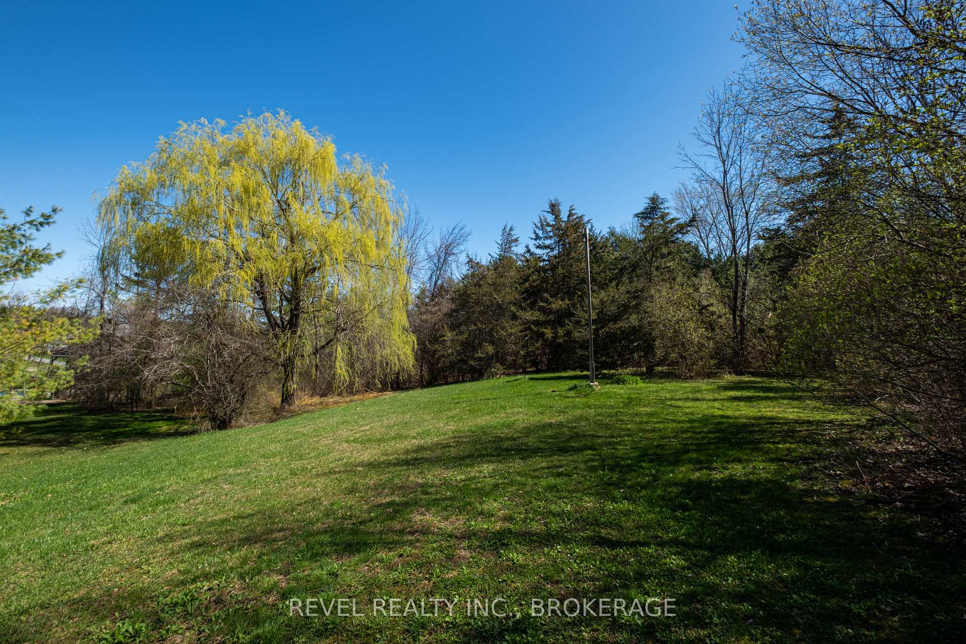 Photo 47 of 3744 Copper Kettle Drive, Frontenac, Frontenac South — HOMEH