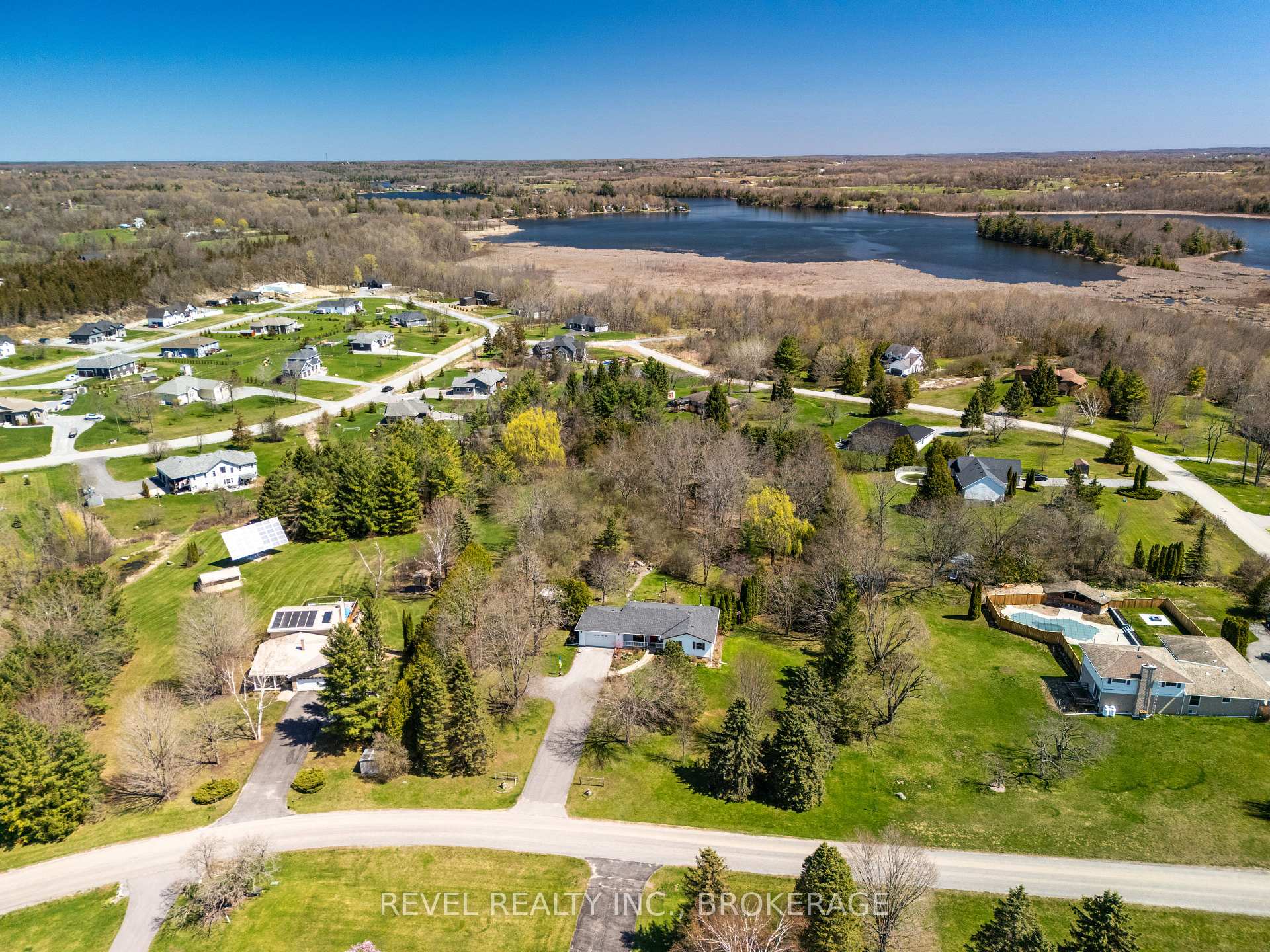 Photo 48 of 3744 Copper Kettle Drive, Frontenac, Frontenac South — HOMEH
