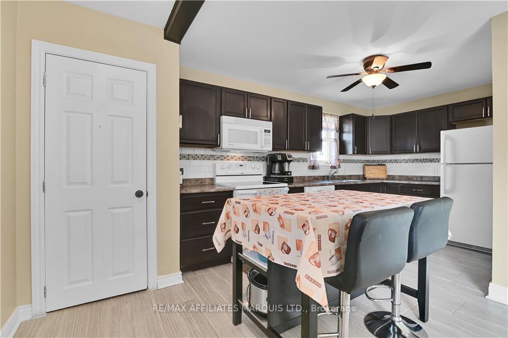 Photo 3 of 637 Bedford Street, Cornwall — HOMEH
