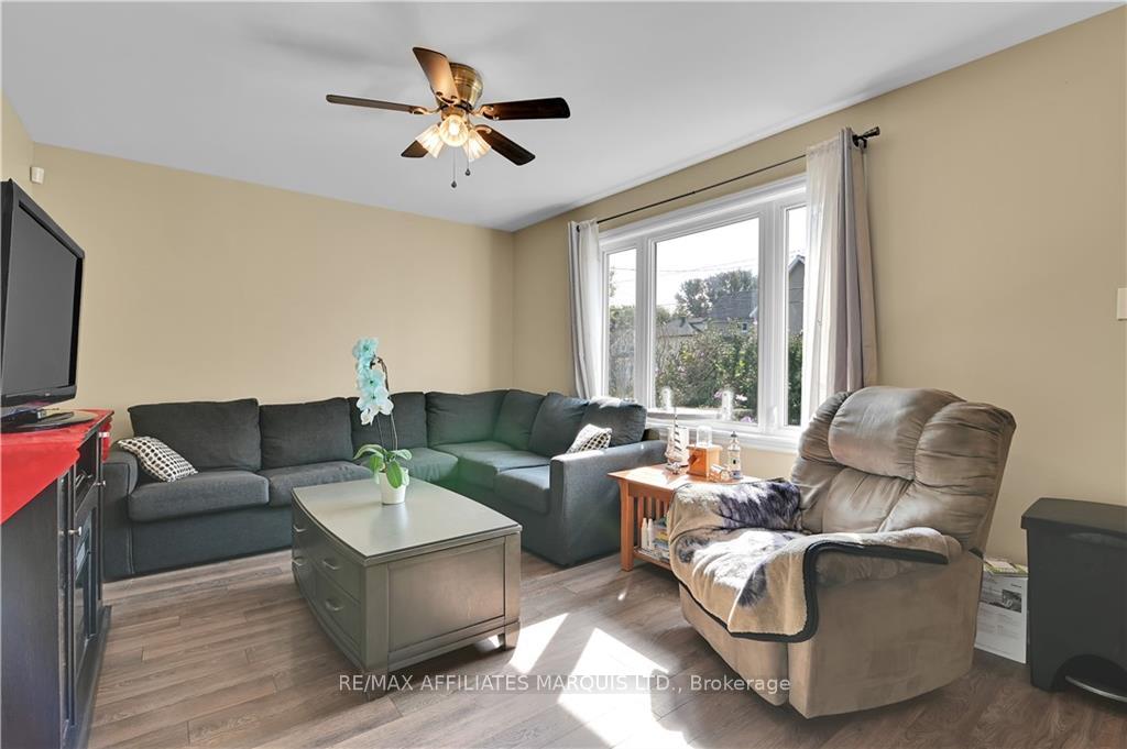 Photo 9 of 637 Bedford Street, Cornwall — HOMEH
