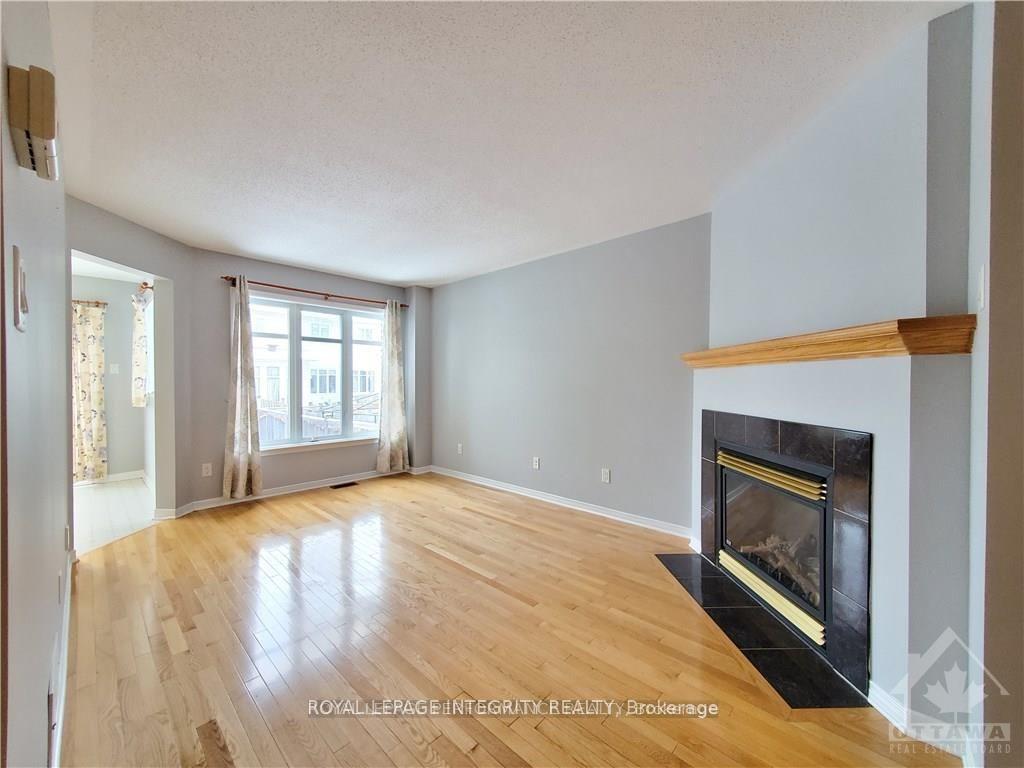 Photo 5 of 22 Plumas Gate, Ottawa, Barrhaven - Longfields — HOMEH