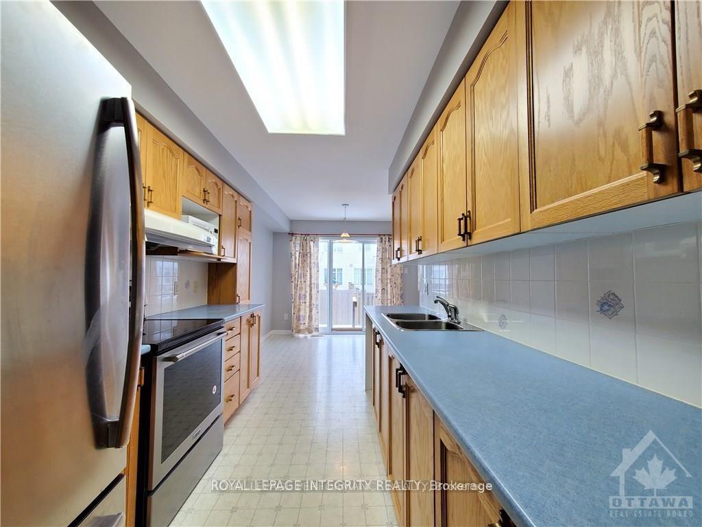Photo 7 of 22 Plumas Gate, Ottawa, Barrhaven - Longfields — HOMEH