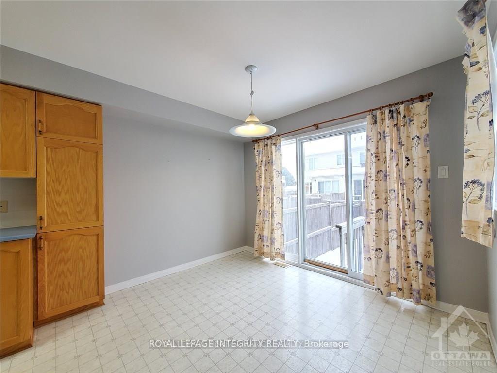 Photo 17 of 22 Plumas Gate, Ottawa, Barrhaven - Longfields — HOMEH