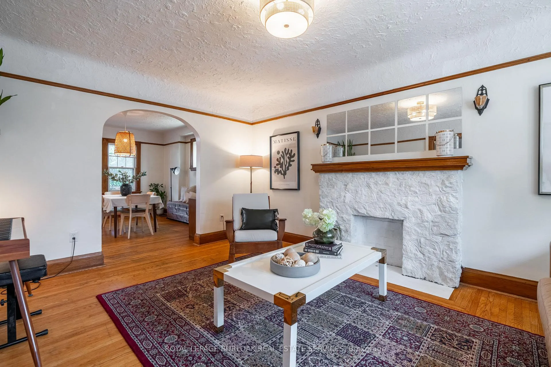 Photo 4 of 26 Weir Street S, Hamilton, Bartonville — HOMEH