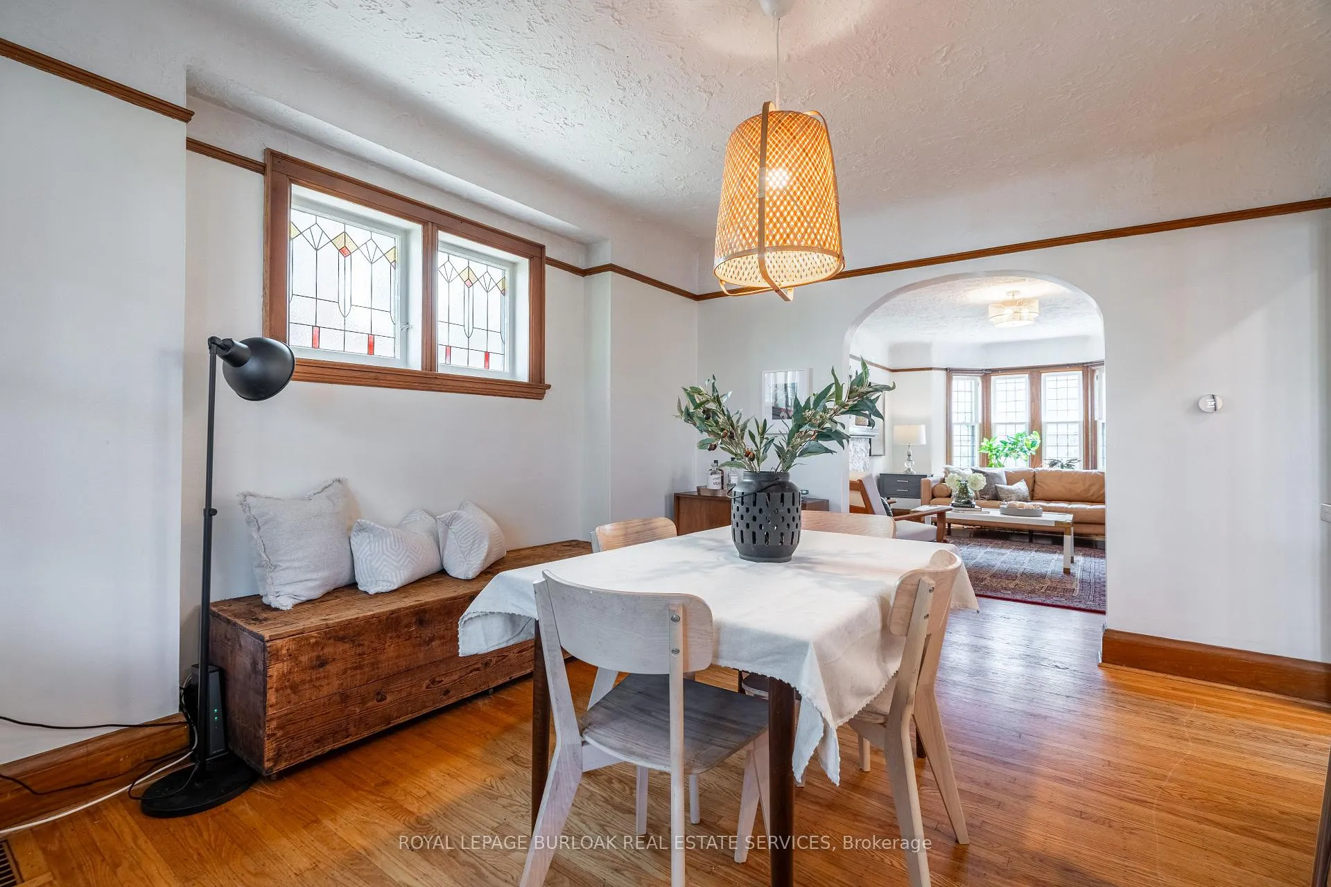 Photo 10 of 26 Weir Street S, Hamilton, Bartonville — HOMEH