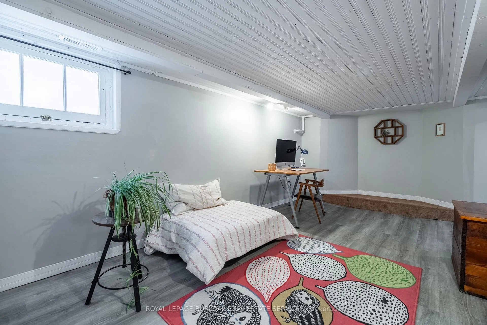 Photo 22 of 26 Weir Street S, Hamilton, Bartonville — HOMEH