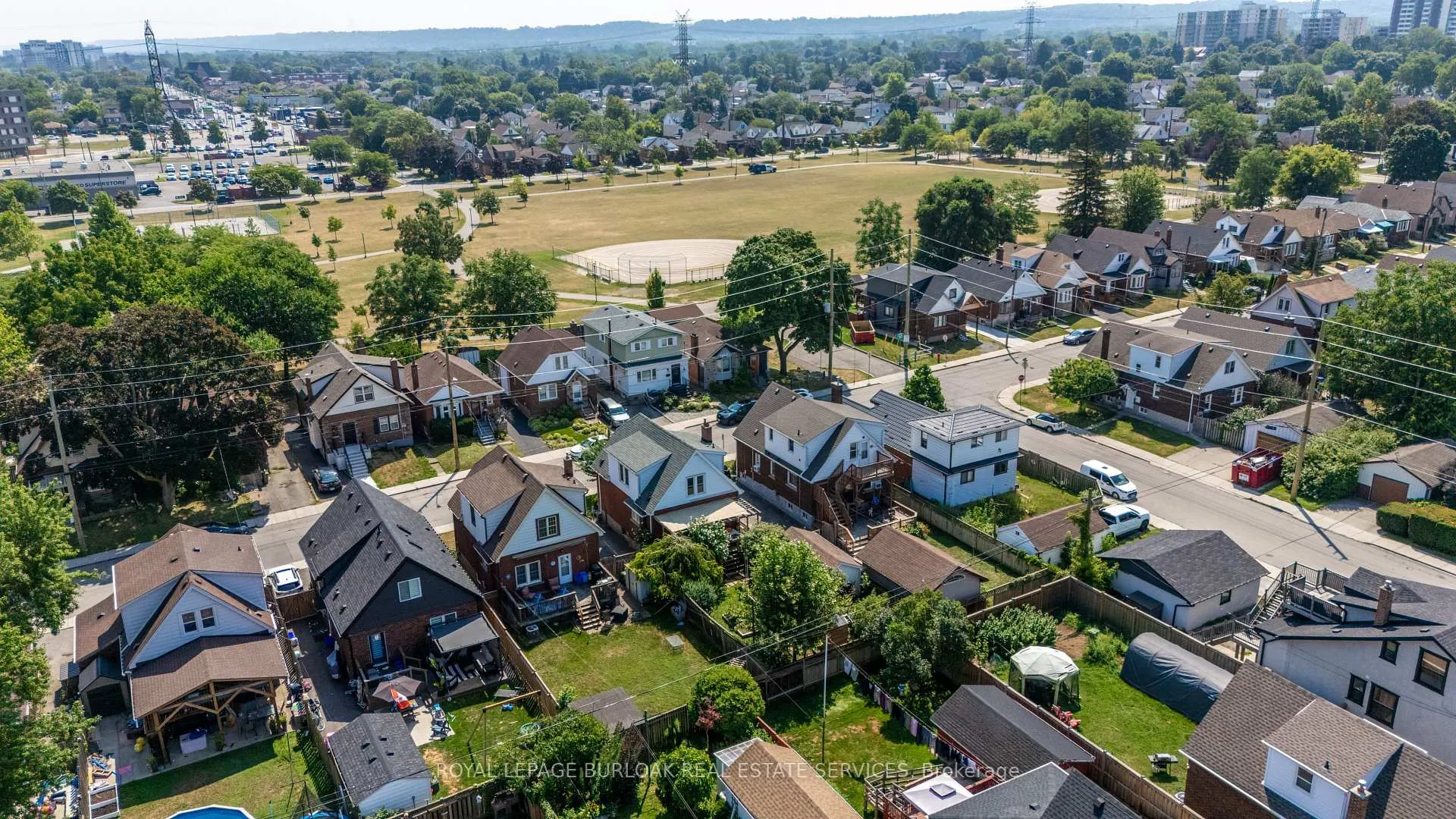 Photo 31 of 26 Weir Street S, Hamilton, Bartonville — HOMEH