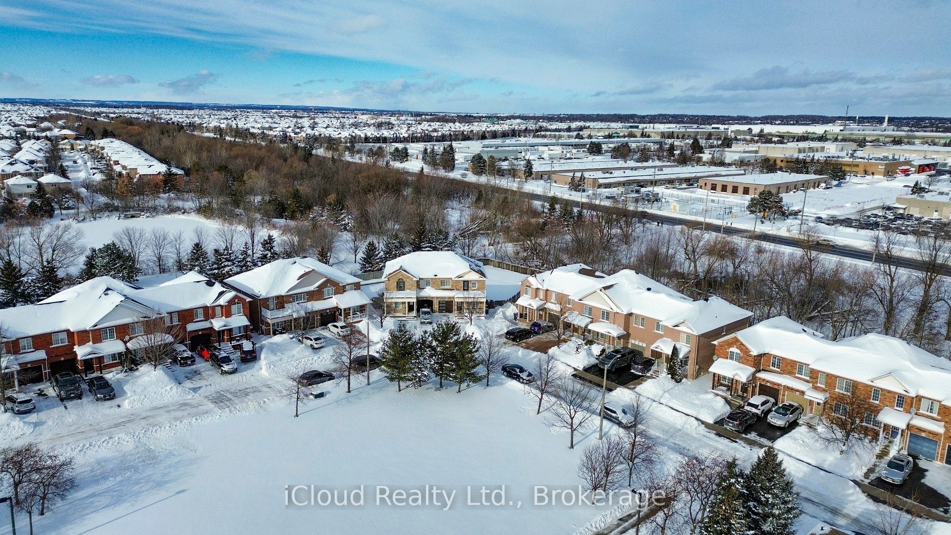 Photo 93 of 52 Tianalee Crescent, Brampton, Fletcher's Meadow — HOMEH