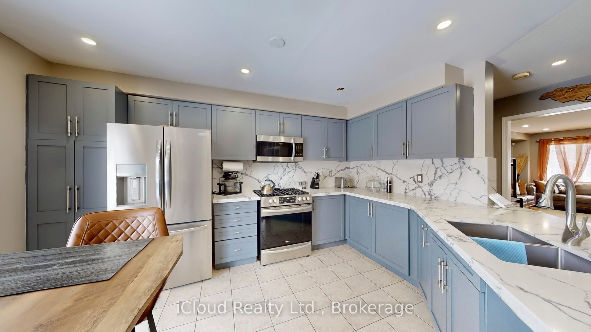 Photo 60 of 52 Tianalee Crescent, Brampton, Fletcher's Meadow — HOMEH