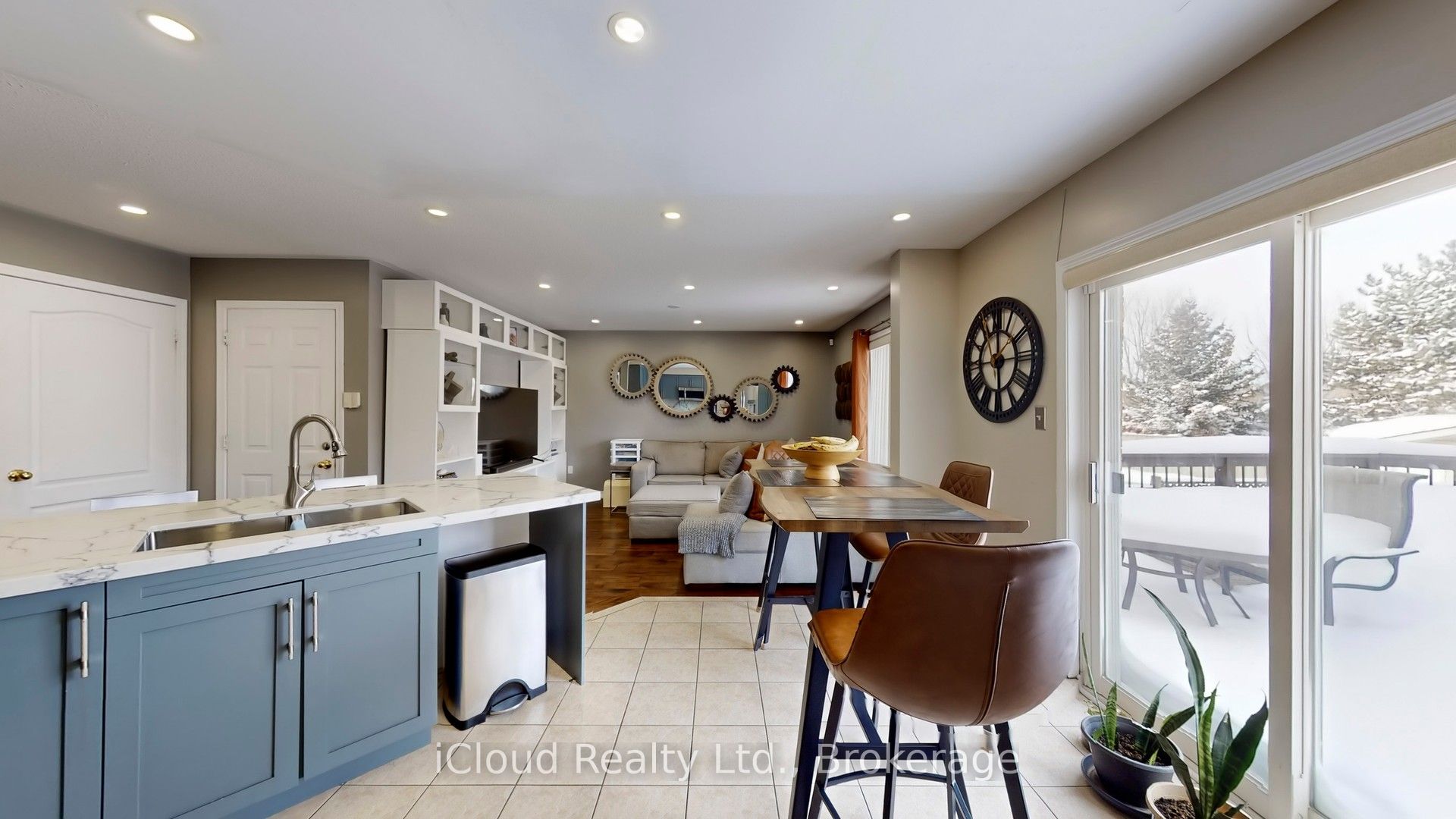 Photo 63 of 52 Tianalee Crescent, Brampton, Fletcher's Meadow — HOMEH