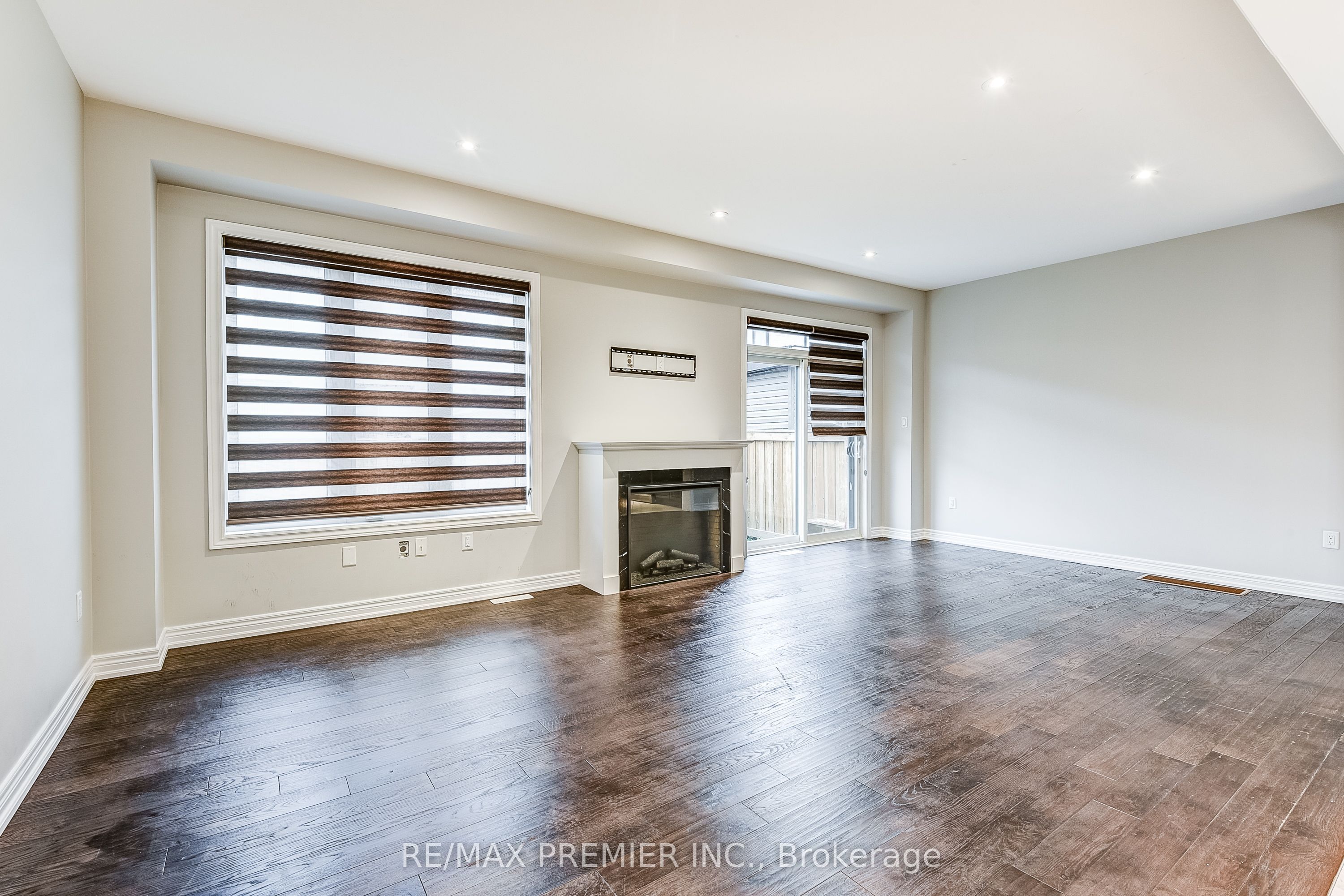 Photo 64 of 358 Clockwork Drive, Brampton, Northwest Brampton — HOMEH