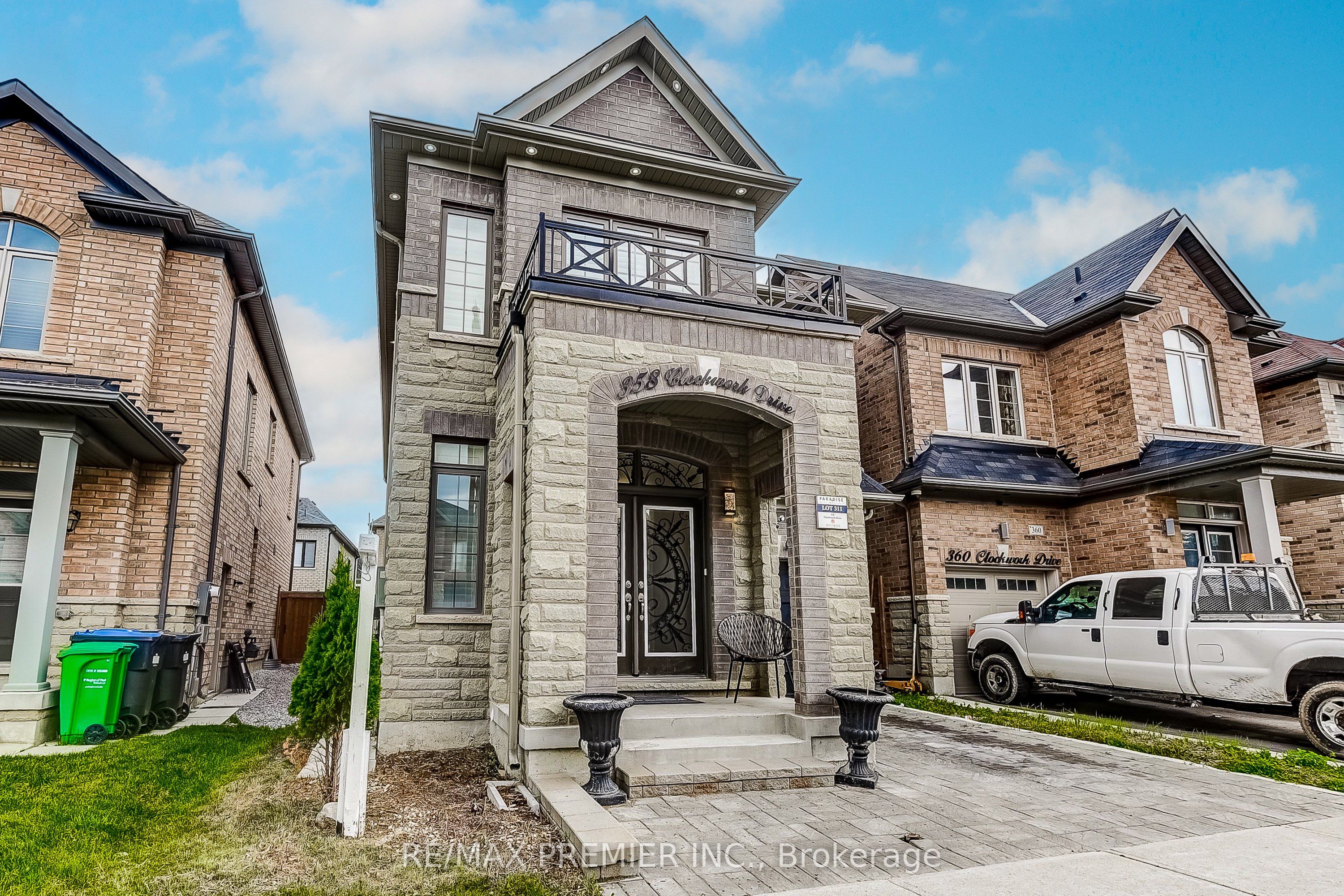 Photo 51 of 358 Clockwork Drive, Brampton, Northwest Brampton — HOMEH
