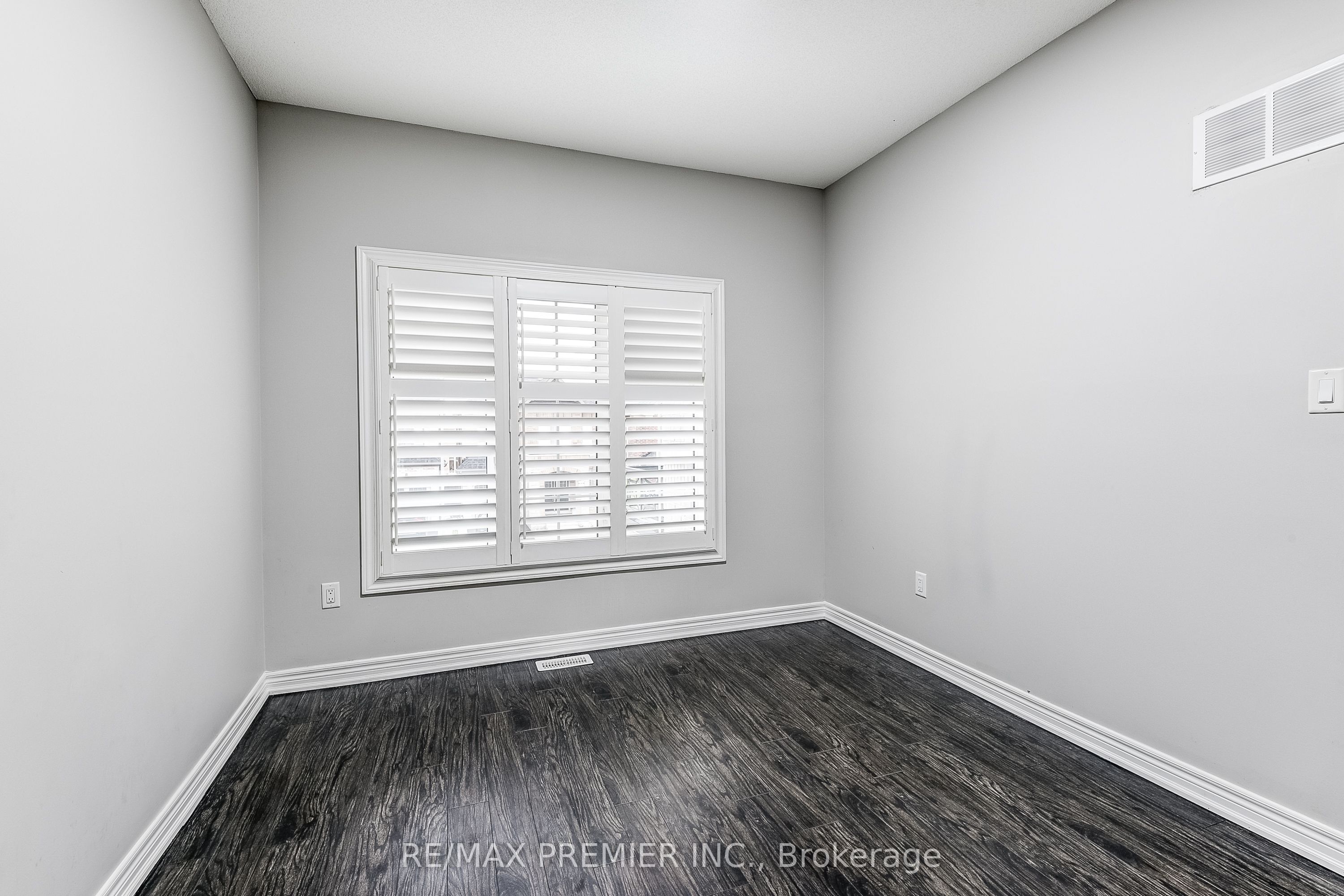 Photo 82 of 358 Clockwork Drive, Brampton, Northwest Brampton — HOMEH