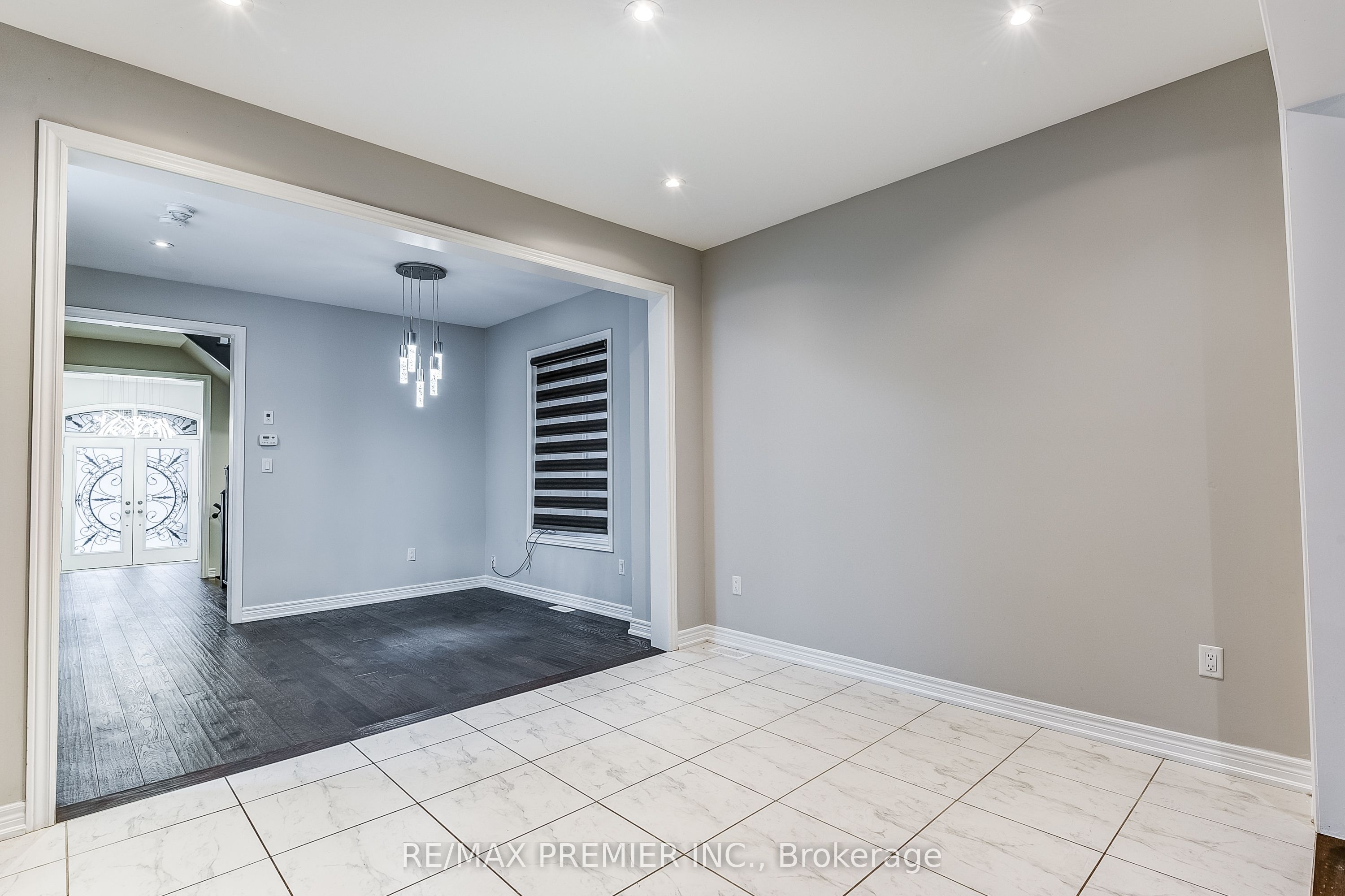 Photo 70 of 358 Clockwork Drive, Brampton, Northwest Brampton — HOMEH