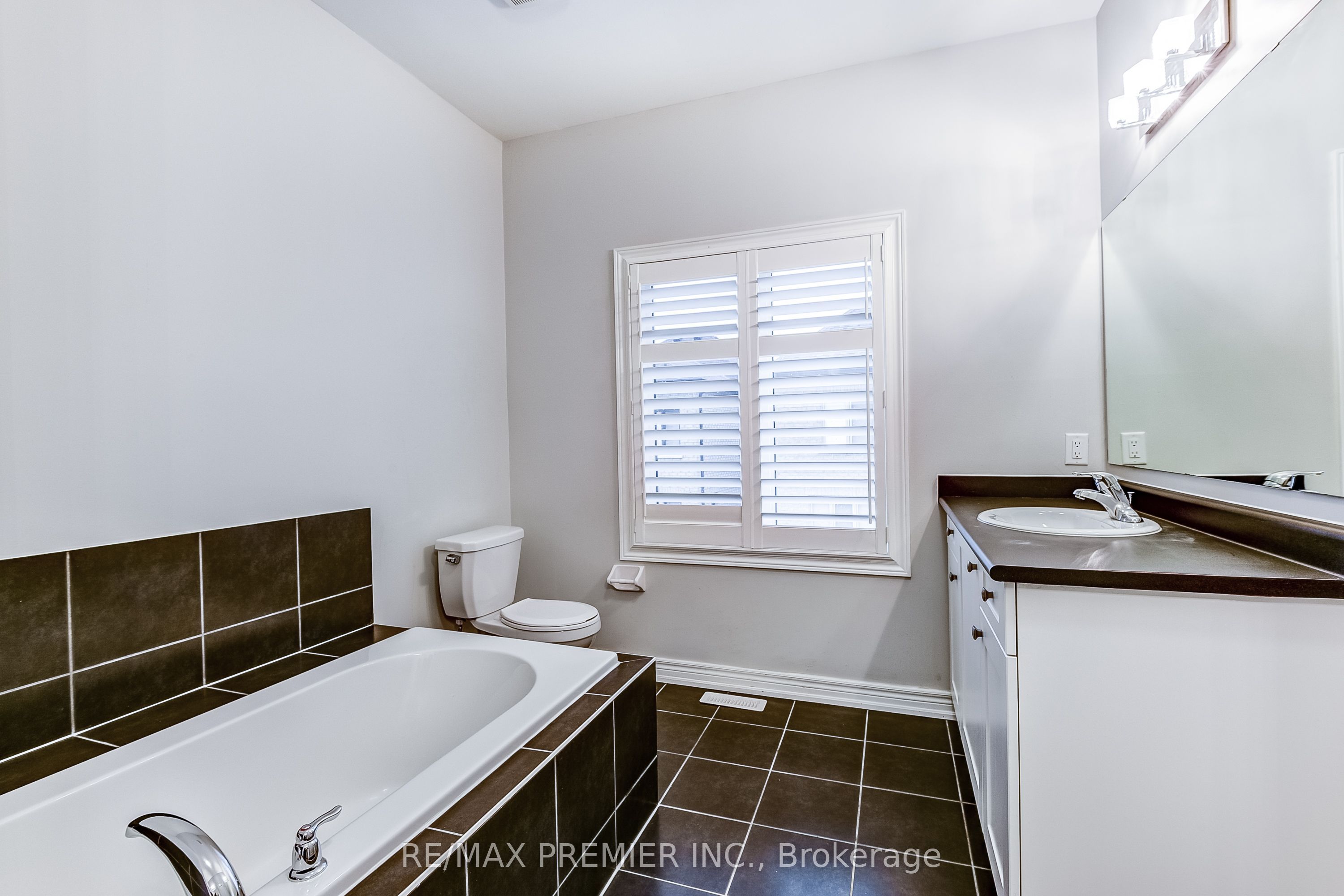 Photo 91 of 358 Clockwork Drive, Brampton, Northwest Brampton — HOMEH