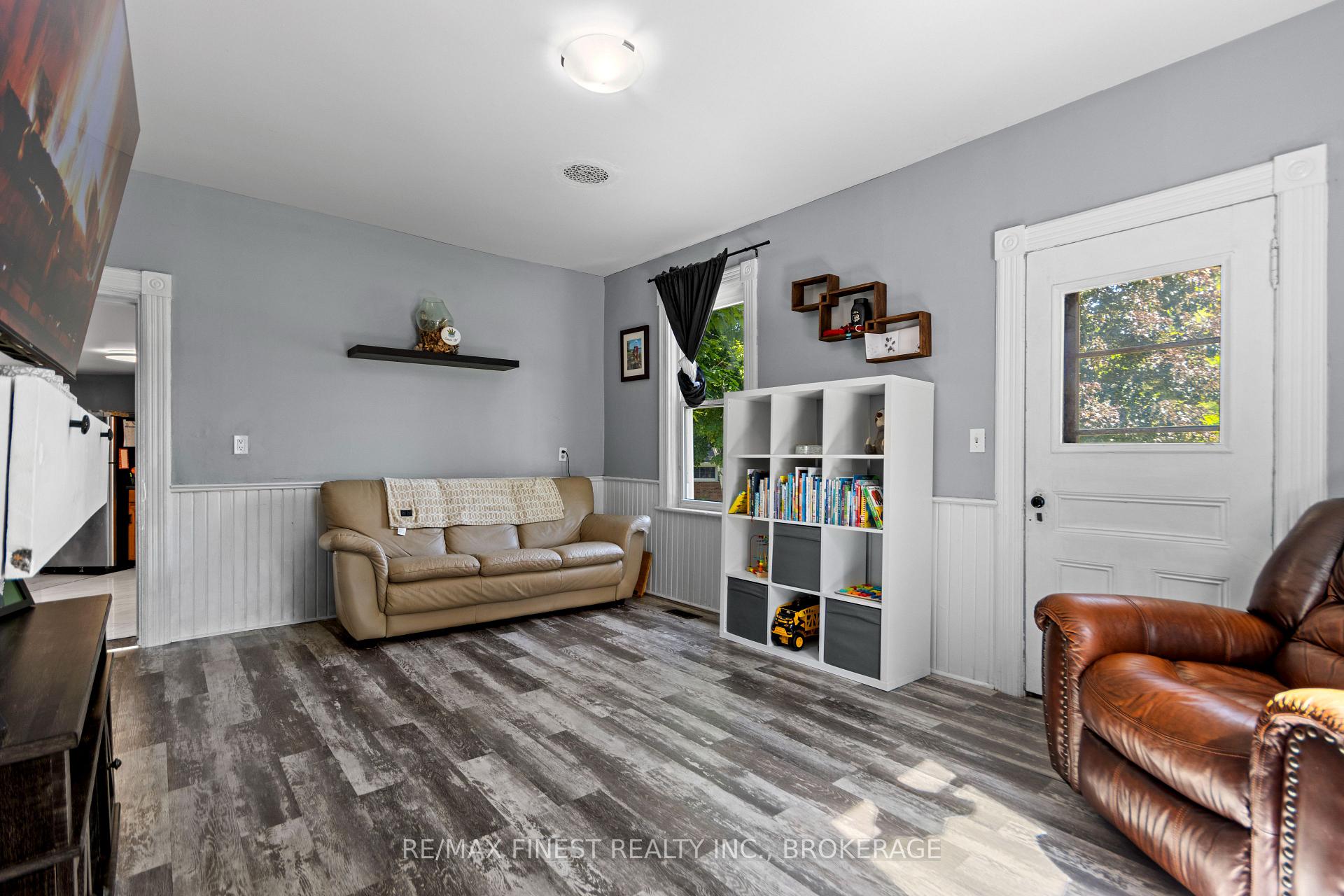 Photo 8 of 4367 Amelia Street, Frontenac, Frontenac South — HOMEH